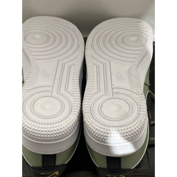 Nike Women's Olive Green Black Air Force 1 Double Swoosh Sneaker Shoes Size 8 - Picture 9 of 9